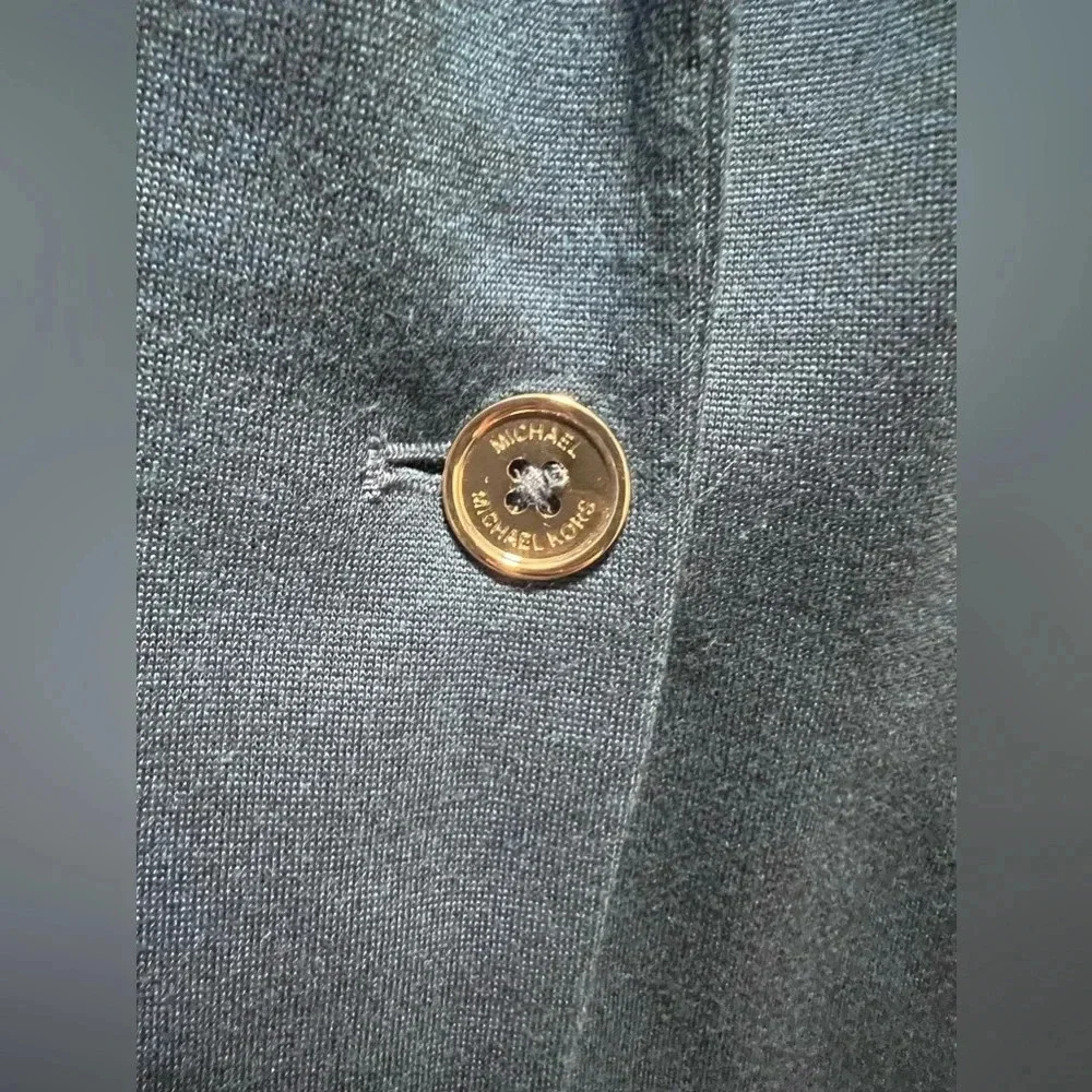 Michael Kors Blue Blazer Button Size 6 Petite